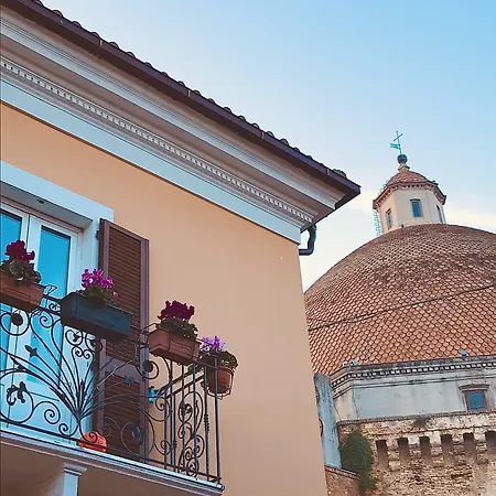 Hotel Ristorante Lucia - 100 Mt Dal Mare Giulianova