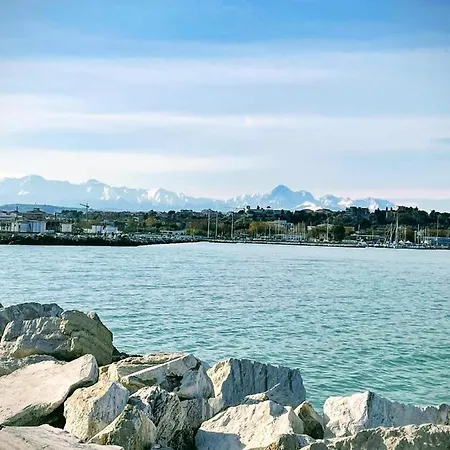 Ristorante Lucia - 100 Mt Dal Mare Hotel