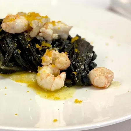 Ristorante Lucia - 100 Mt Dal Mare מלון