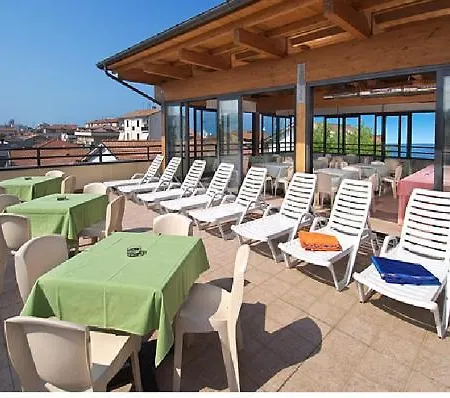 Ristorante Lucia - 100 Mt Dal Mare Hotel 3*