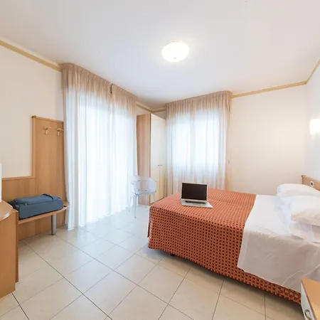 Ristorante Lucia - 100 Mt Dal Mare Giulianova