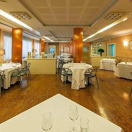 Ristorante Lucia - 100 Mt Dal Mare Giulianova