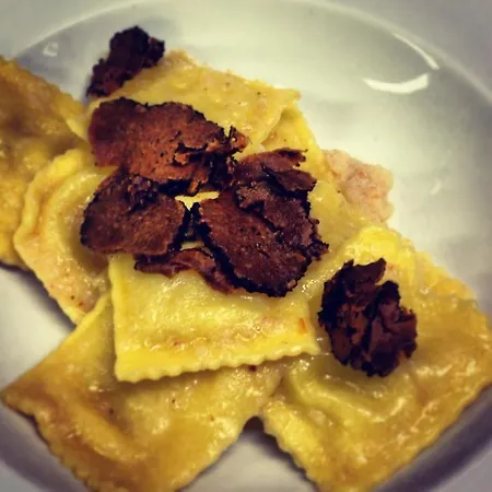 Hotel Ristorante Lucia - 100 Mt Dal Mare