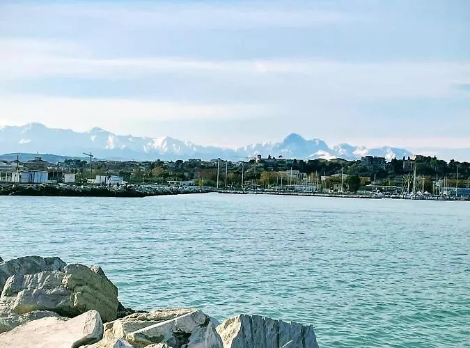 Ristorante Lucia - 100 Mt Dal Mare Hotel