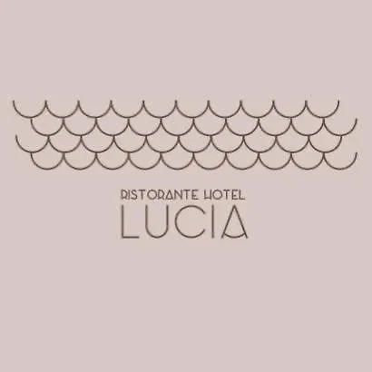 Ristorante Lucia - 100 Mt Dal Mare جوليانوفا