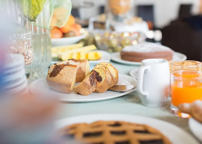 Hotell Ristorante Lucia - 100 Mt Dal Mare