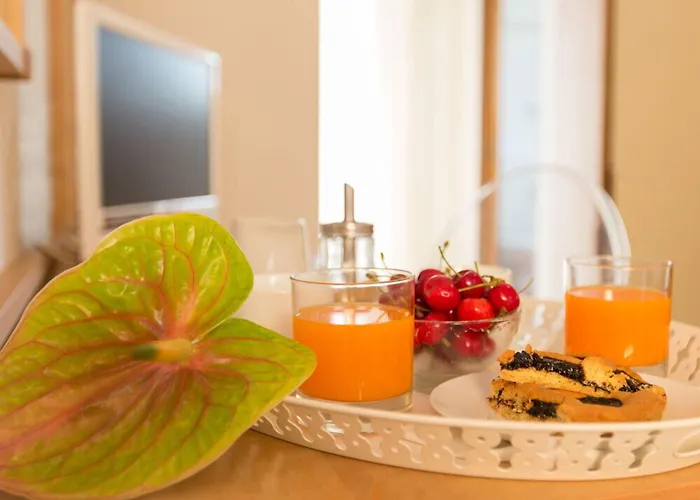 Ristorante Lucia - 100 Mt Dal Mare 3*